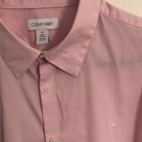Calvin Klein button down - Picture 2 of 2